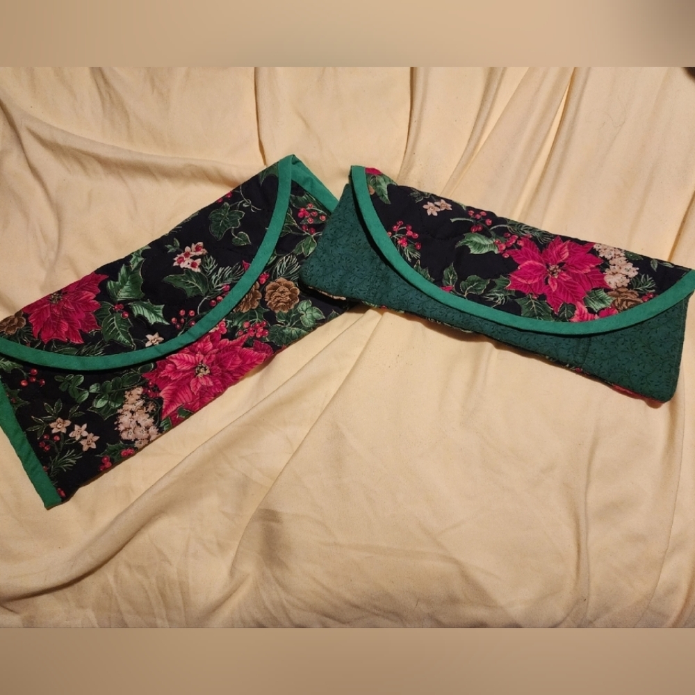 HANDMADE Holiday Wallets!!!